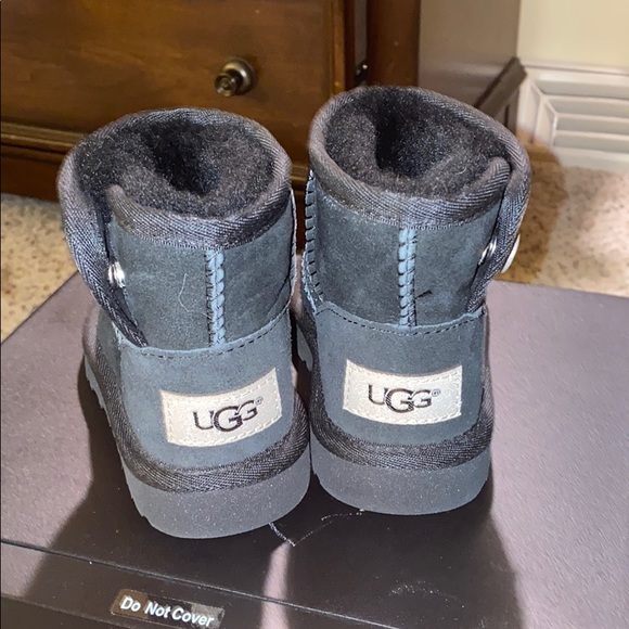 COPY - Ugg short boots, new. 7 - Picture 3 of 5